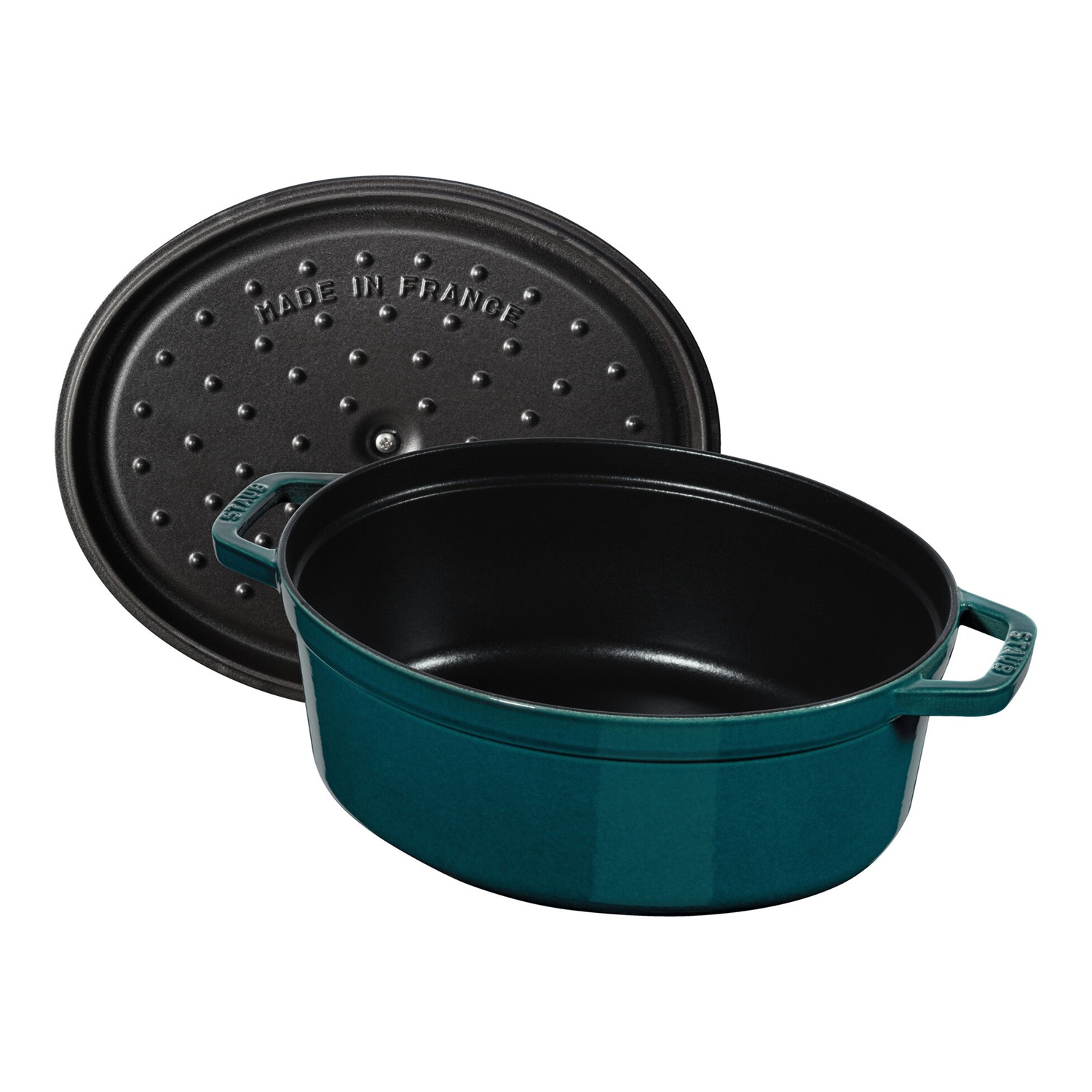 Cocotte ovale en fonte avec picots 33 cm bleu la mer - staub