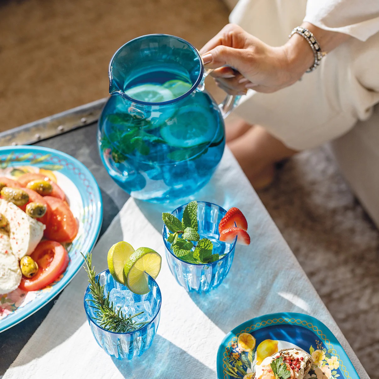 Carafe ballon dolcevita bleu turquoise 2l - guzzini