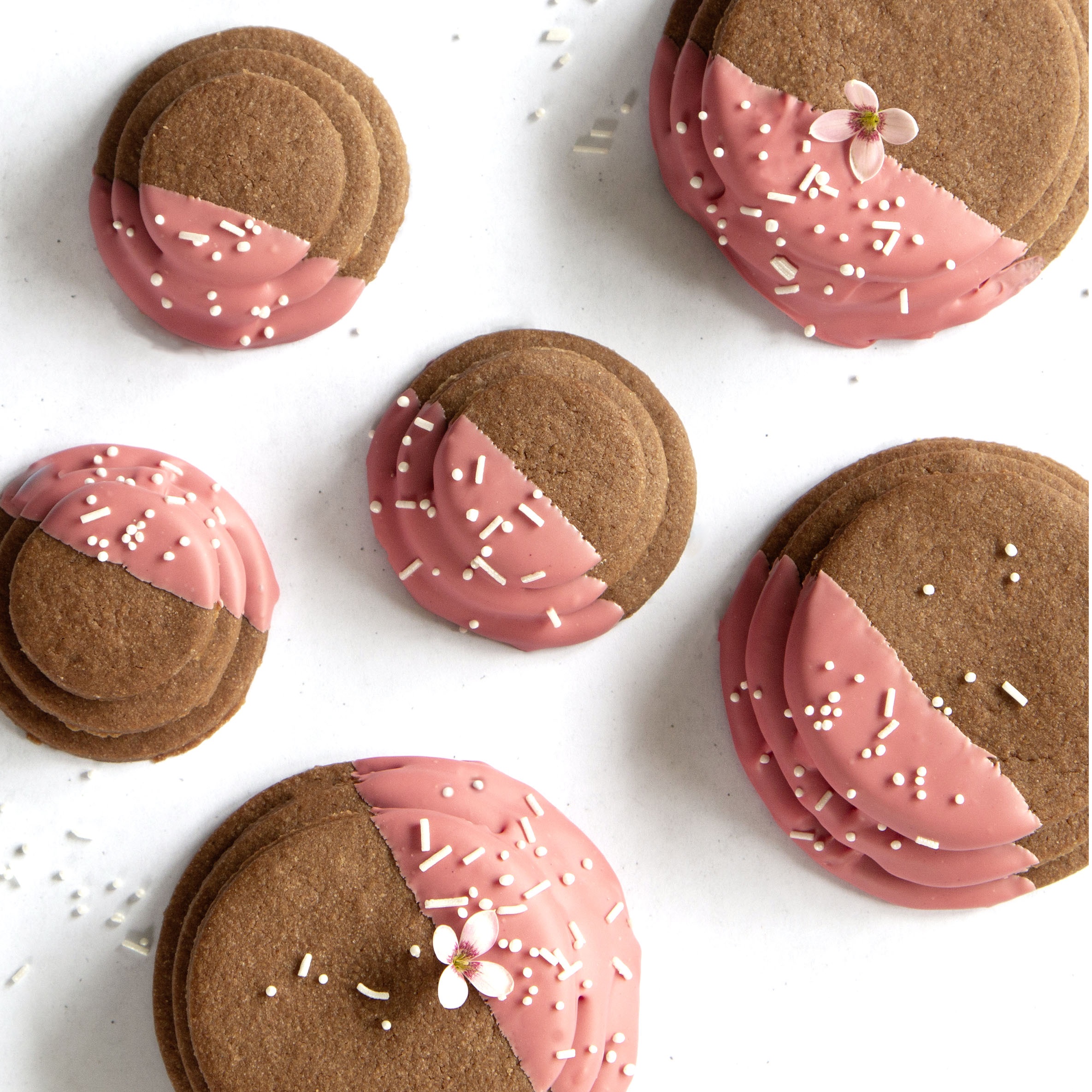 Emporte piece a pastisserie en inox cercle diam 8 cm h 2,5 cm - stadter