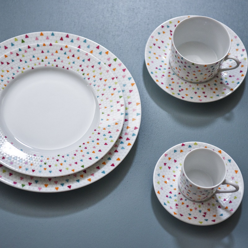 Plat ovale en porcelaine manaos 35 cm - table et passion
