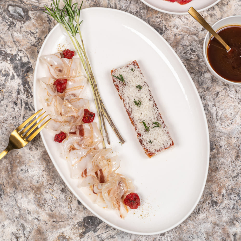 Plat ovale ecume 34,5x23,5 cm - table et passion