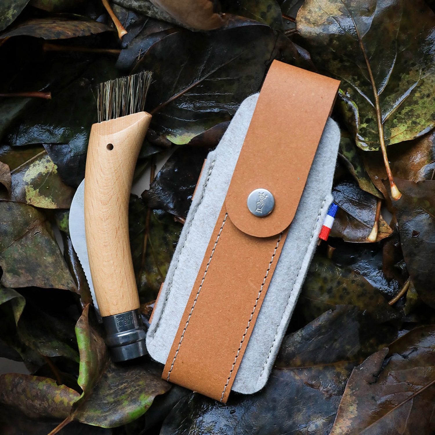 Etui outdoor l france 2024 pour couteau à champignon - tire bouchon ... - opinel 