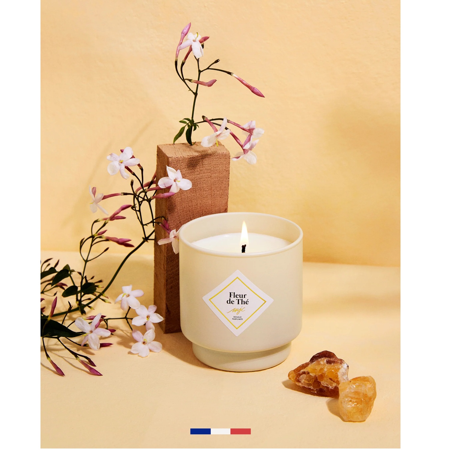 Bougie parfumée fleur de thé classique 180g 36h - my jolie candle