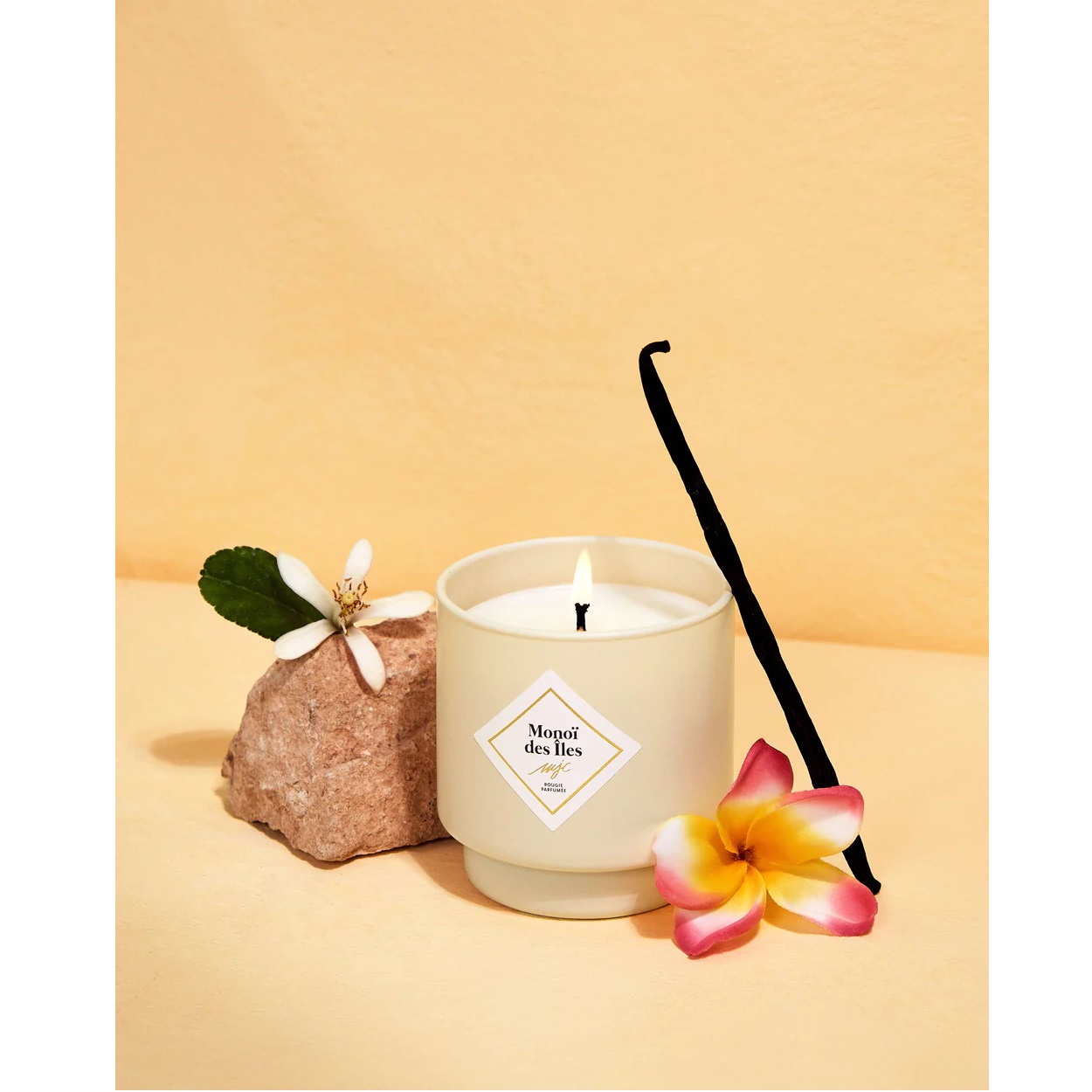 Bougie parfumée monoi des iles collier or et noir les essentielles 36h - my jolie candle