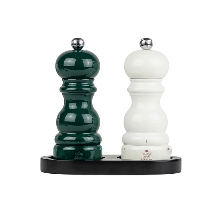 Coffret cadeau - duo de moulins à poivre et à sel u’select paris 15 cm, accompagné d'un plateau en bambou noir - peugeot saveurs