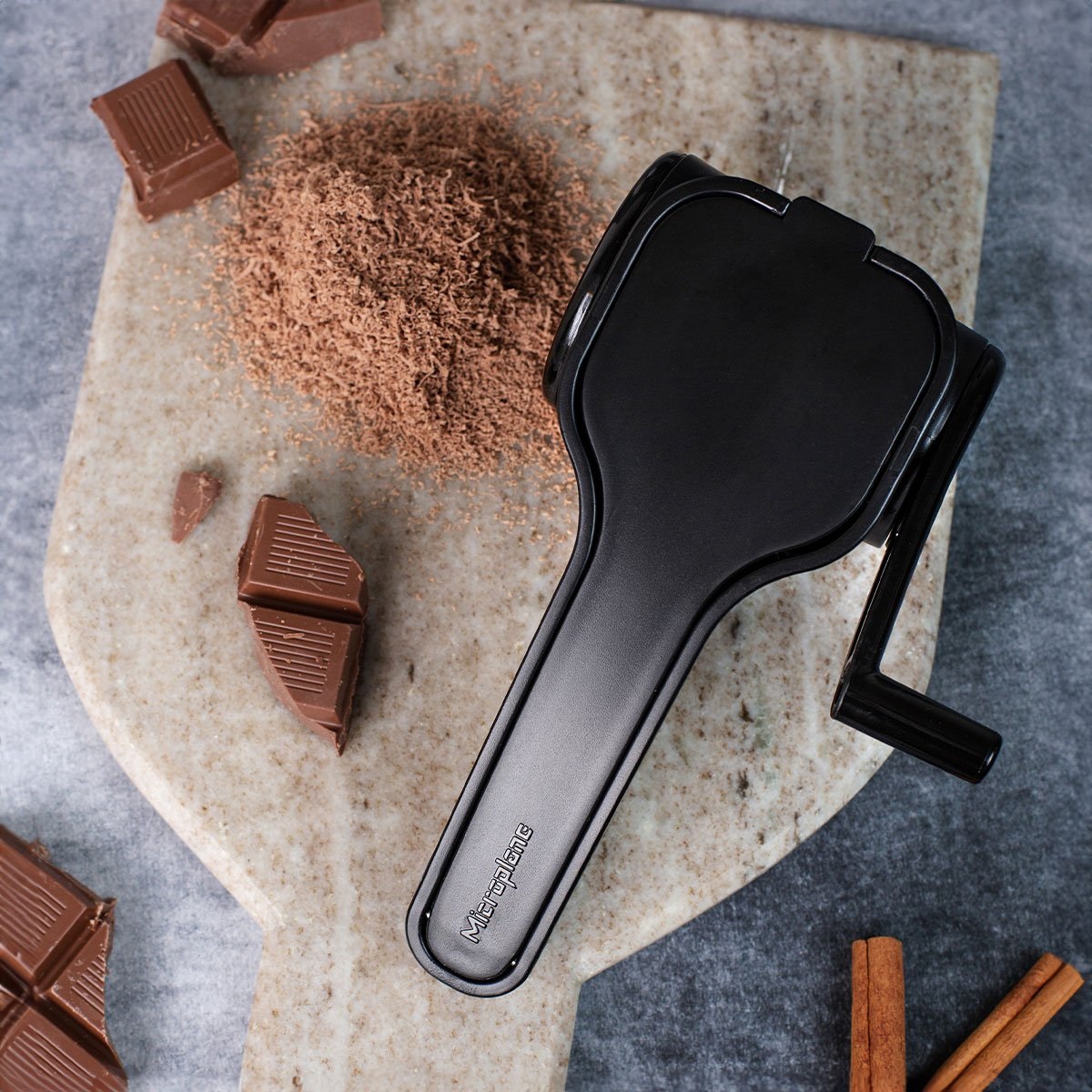 Moulin universel à fromage, chocolat ou noix - microplane