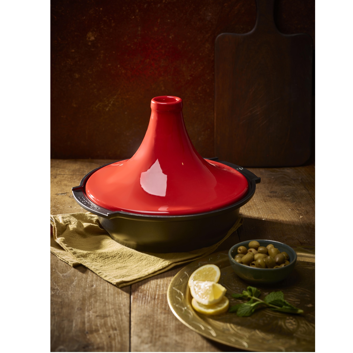 Plat à tajine induction dôme en céramique 30 cm rouge - peugeot saveurs