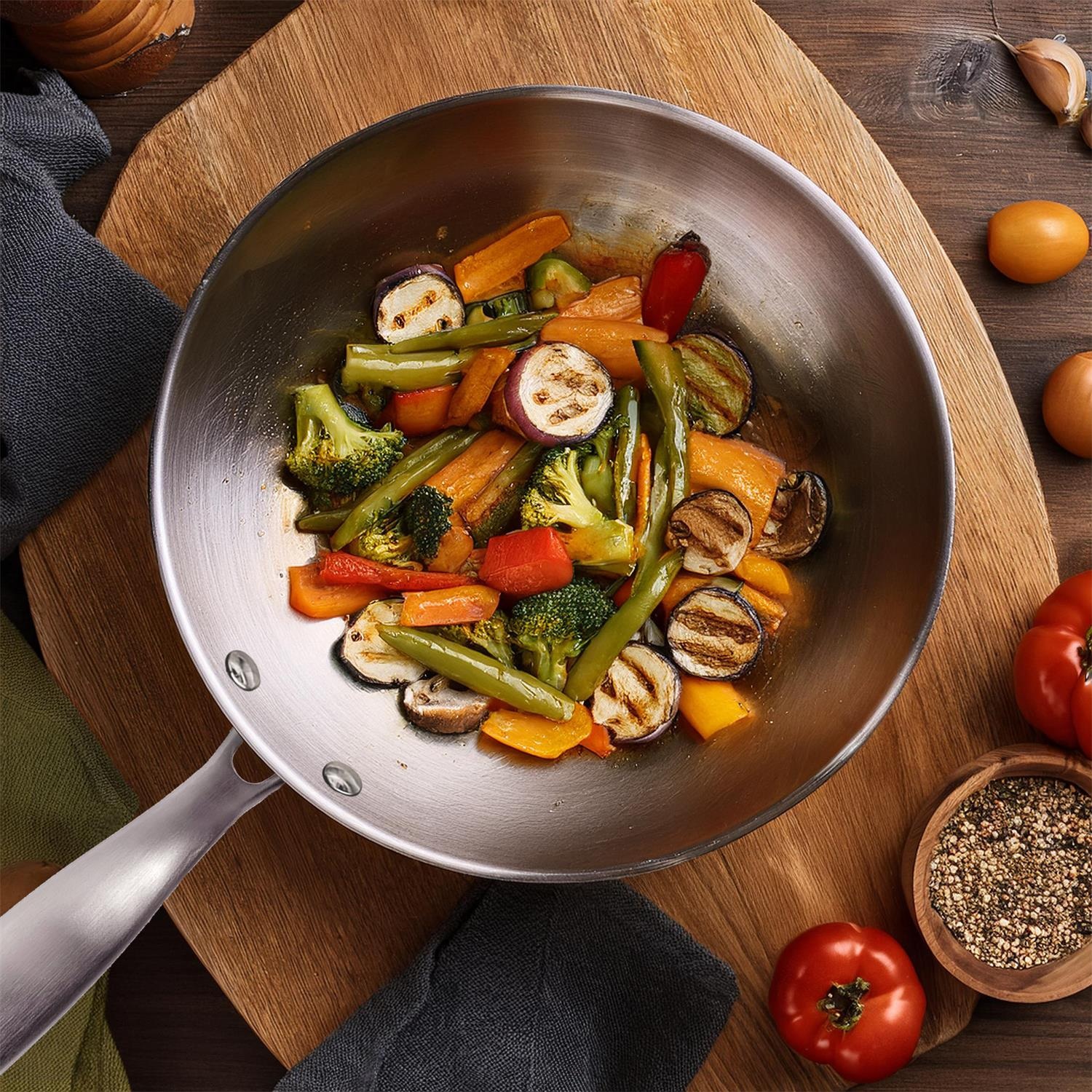 Gourmet - wok inox 28 cm en inox, multi-couches - cuisinox amefa