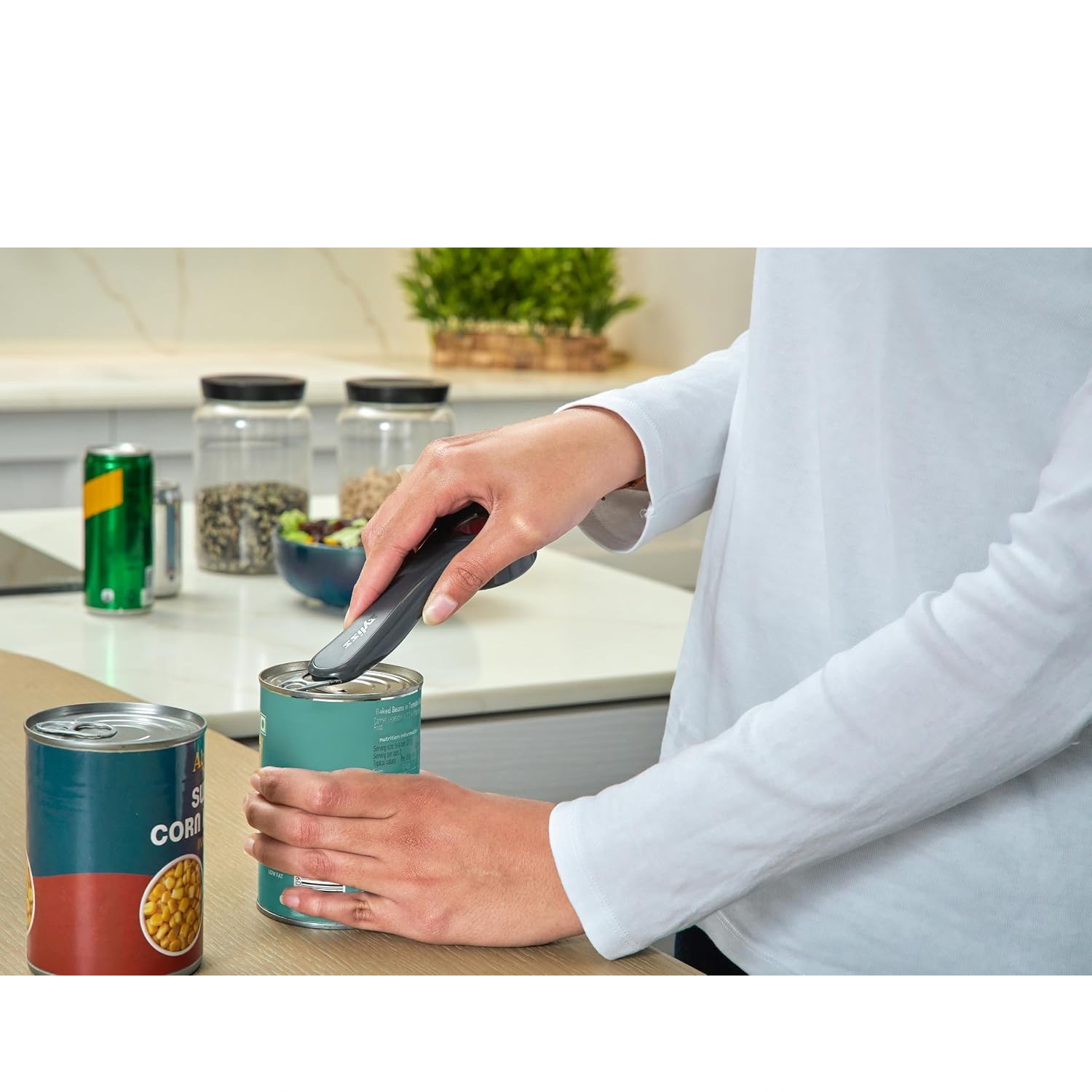 Ouvre boites, bocaux ,canettes, conserves 5 en 1 - zyliss