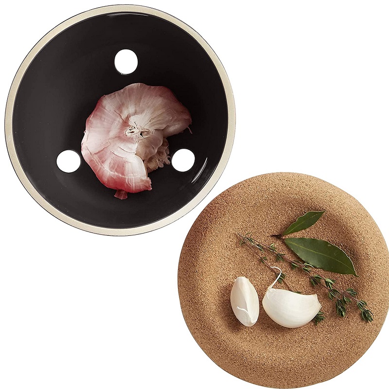 Pot a ail 14,5 cm en ceramique truffe noire - emile henry