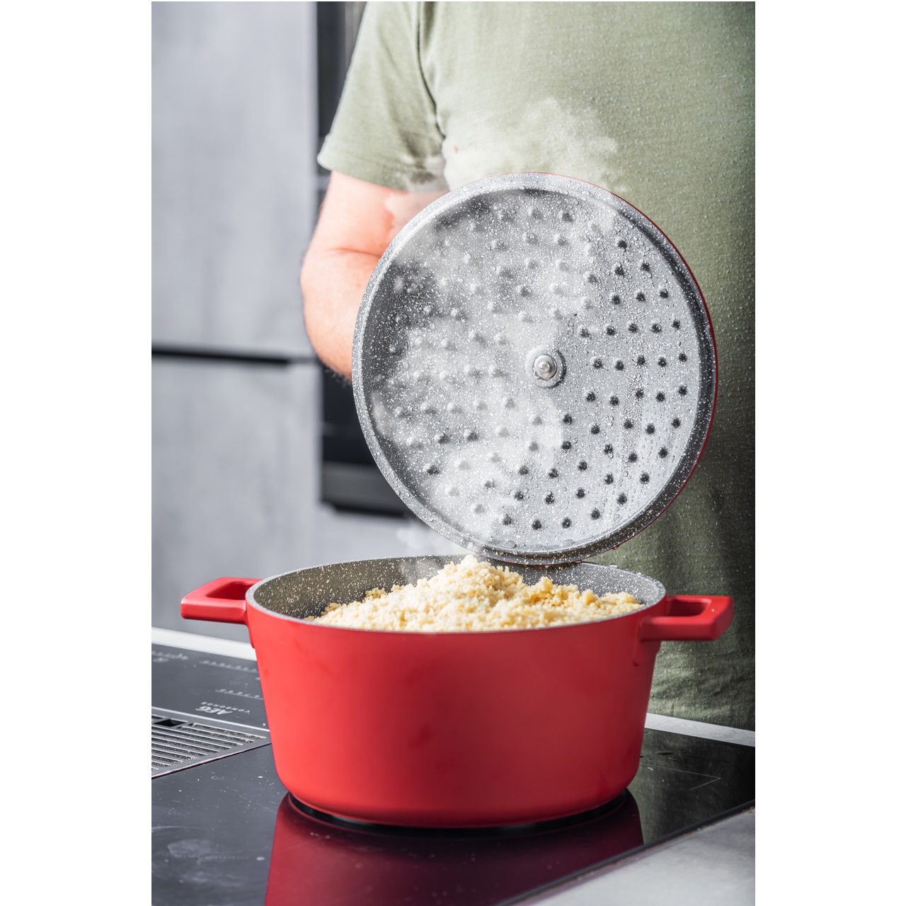 Cocotte légère en fonte d'aluminium ø20 cm - 2,5 l rouge masterclass - kitchencraft
