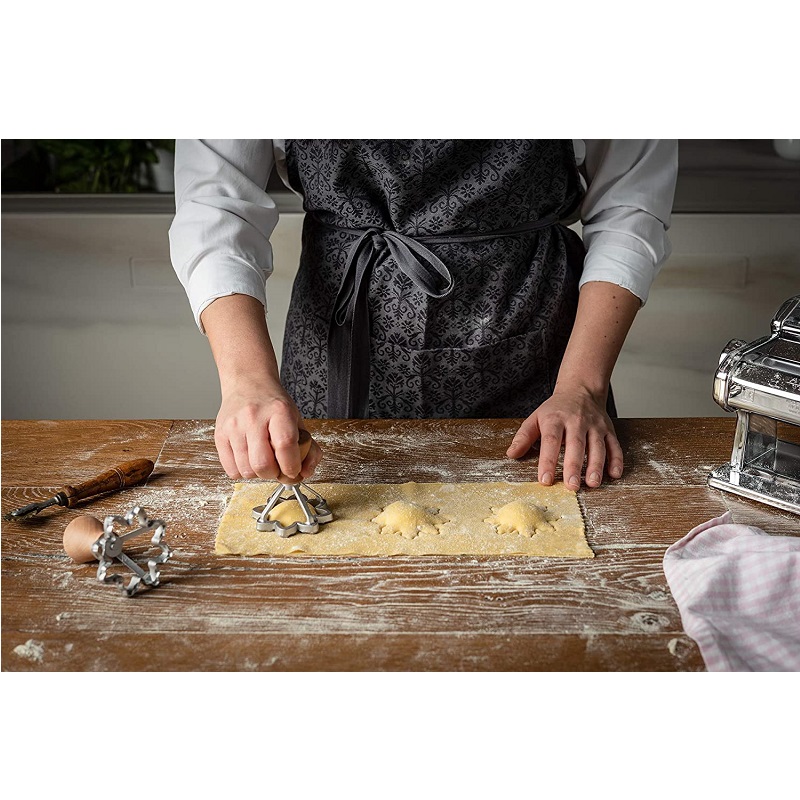 Lot de 2 tampons emporte-pieces raviolis ou biscuits classic etoile et fleur - marcato