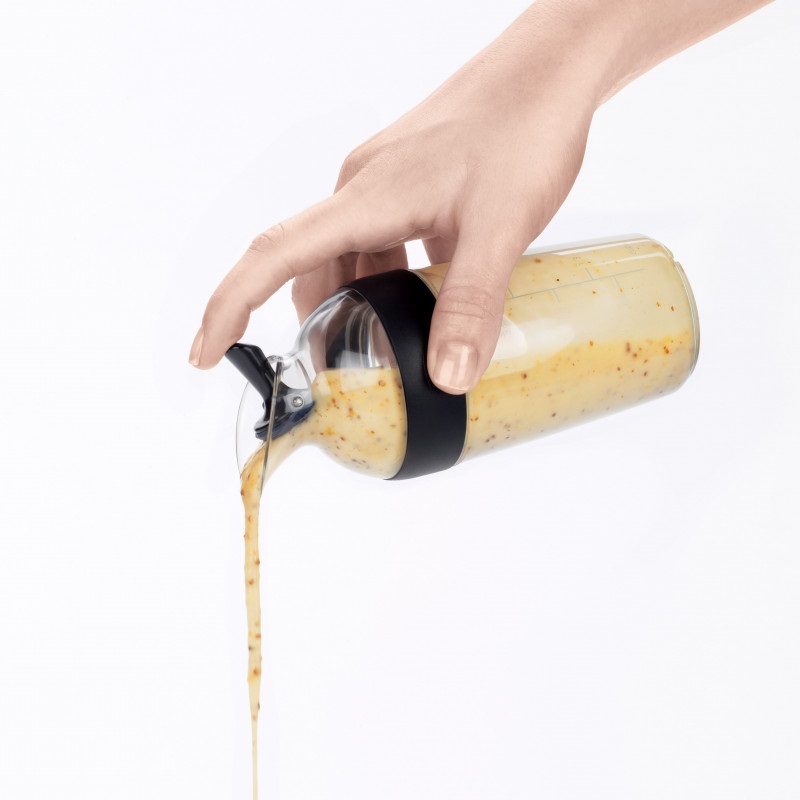 Shaker à vinaigrette 236 ml noir - oxo