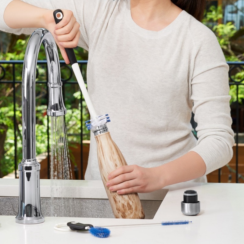 Brosse de nettoyage pour bouteilles 3 en 1 - oxo