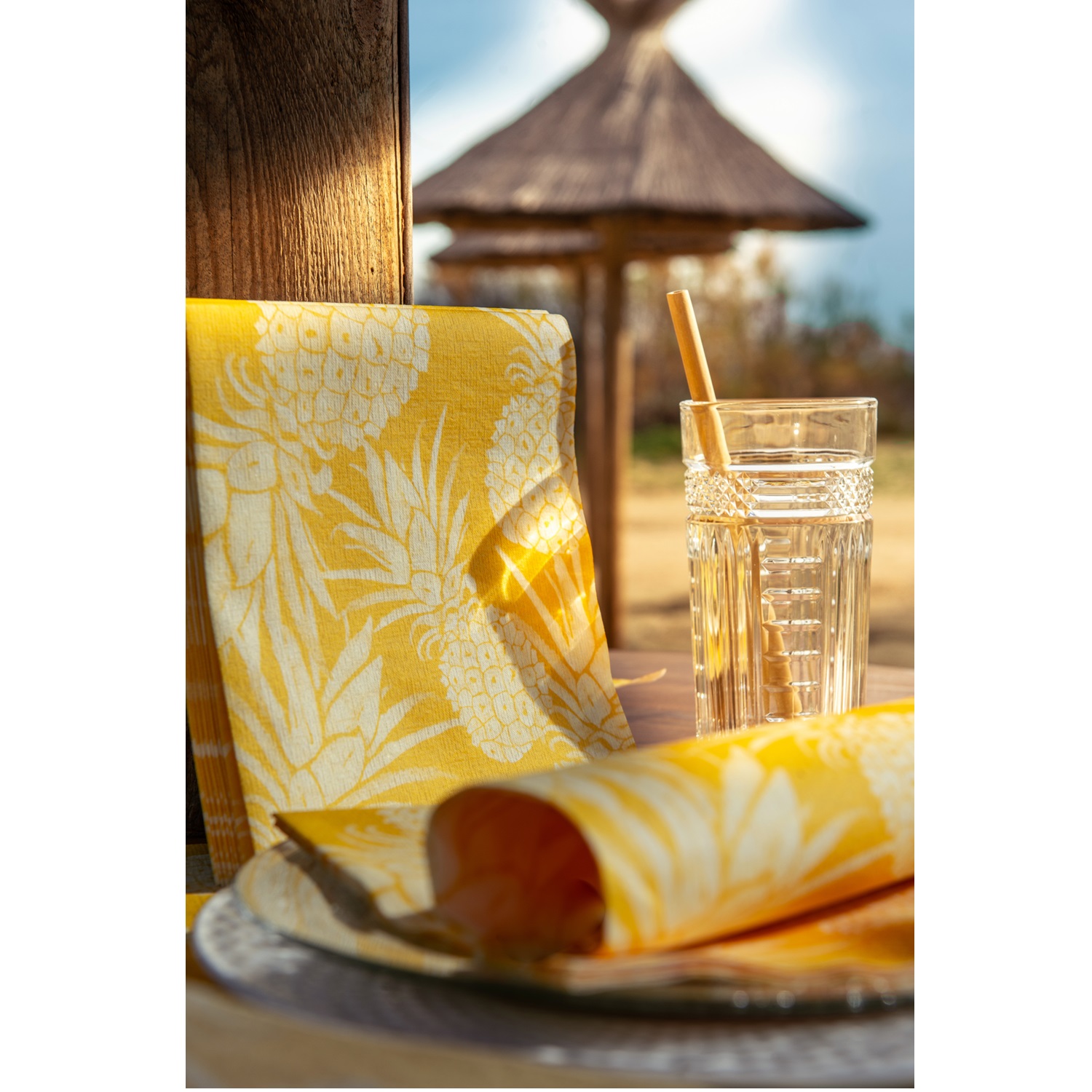 Lot de 20 serviettes en papier intissé 40x40 cm ananas jaune - francoise paviot