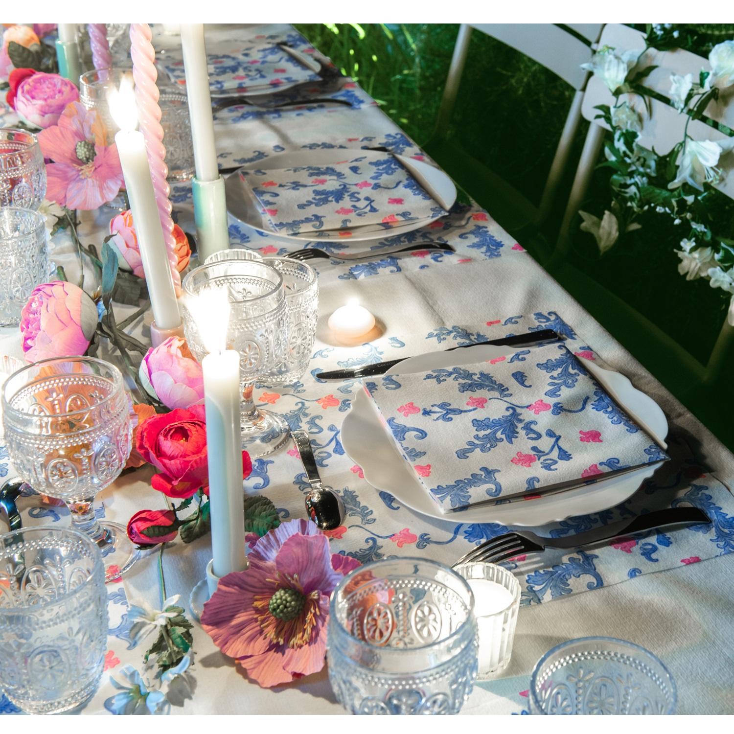 Lot de 20 serviette de table intissé 40 x 40 cm trianon bleu - francoise paviot