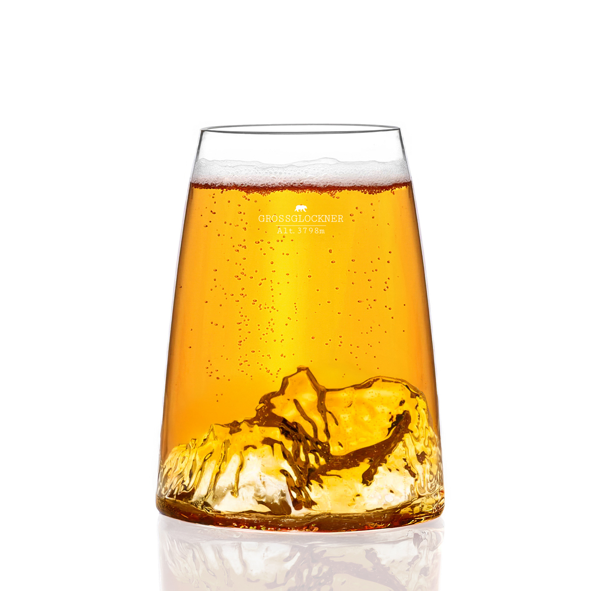 Verre long drink et bière - montagne großglockner - alaskan maker